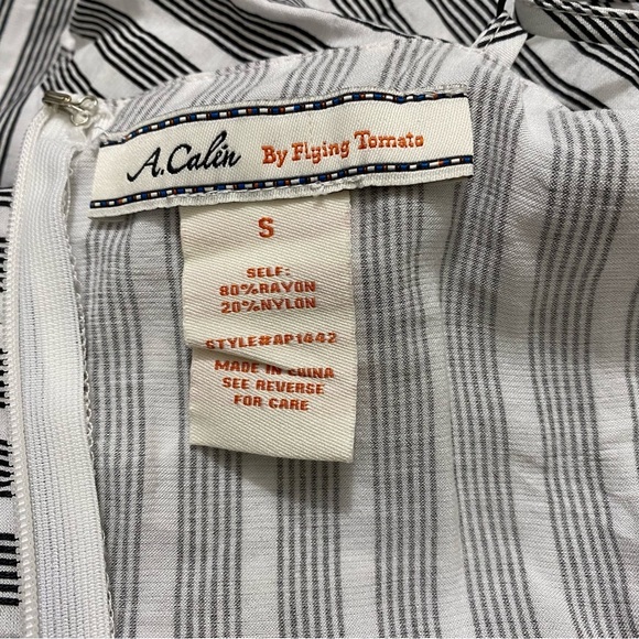 - A. Calin By Flying Tomato woman jumpsuit striped black and white size S - Picture 10 of 11